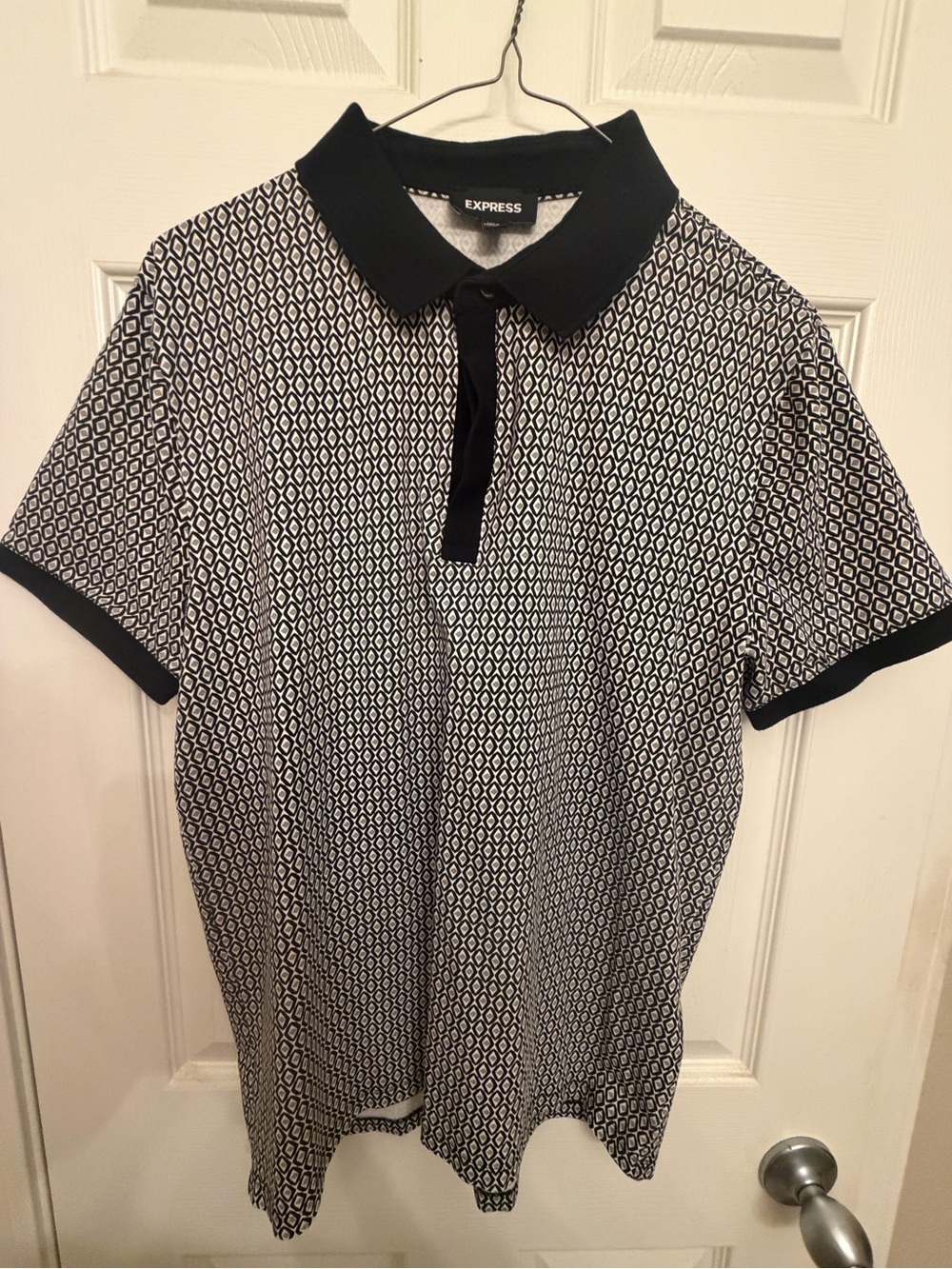 Express Men’s Black & White Diamond-Print Polo